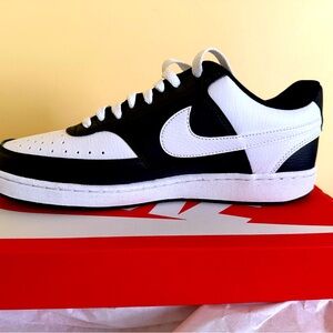 Nike Court Vision Lo Sneakers